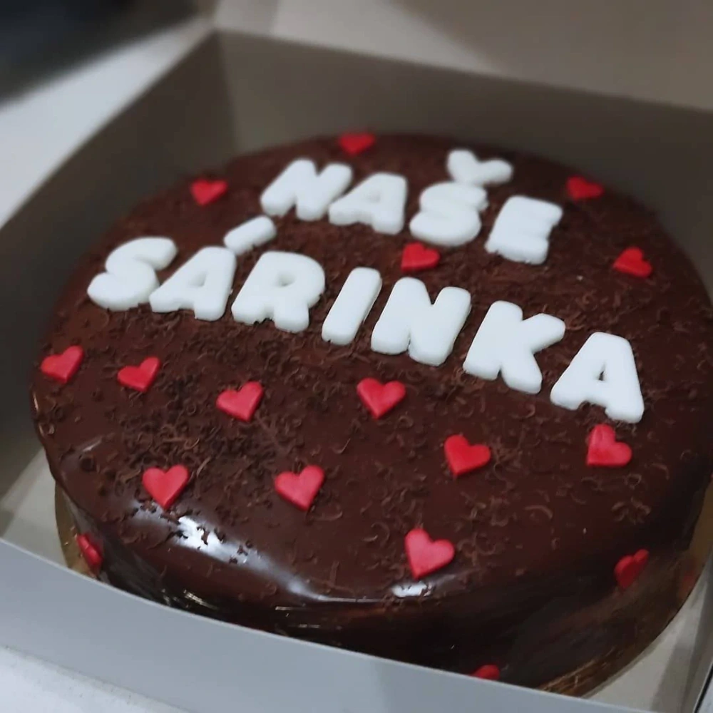 Mascarpone dort L 25cm bez lepku s nápisem